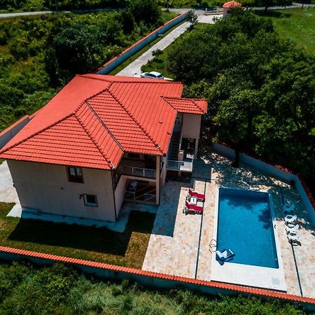 Stars Residence Petrovac Екстер'єр фото