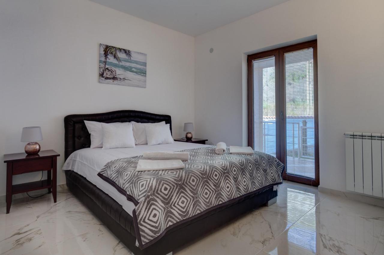 Stars Residence Petrovac Екстер'єр фото