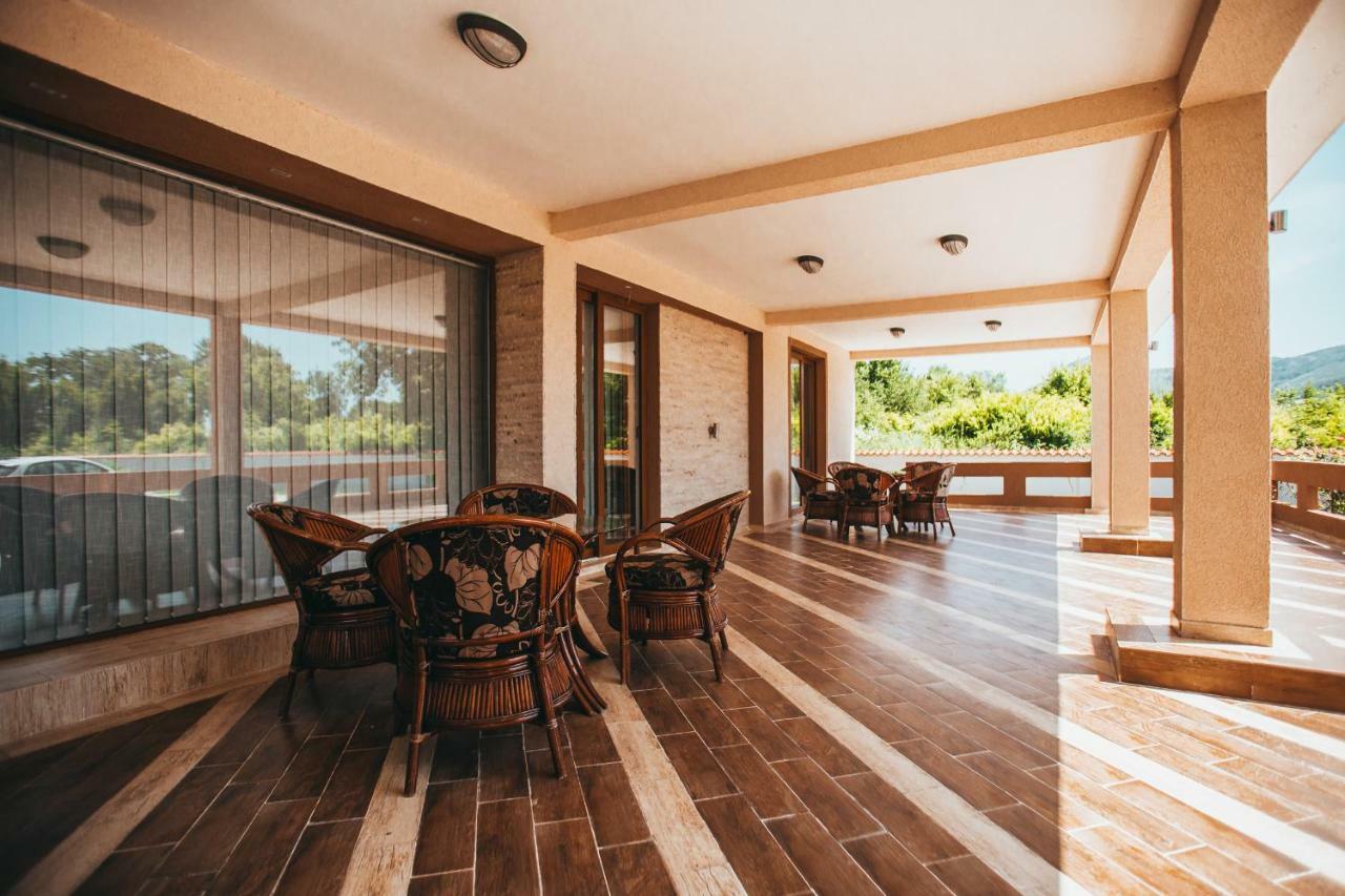 Stars Residence Petrovac Екстер'єр фото