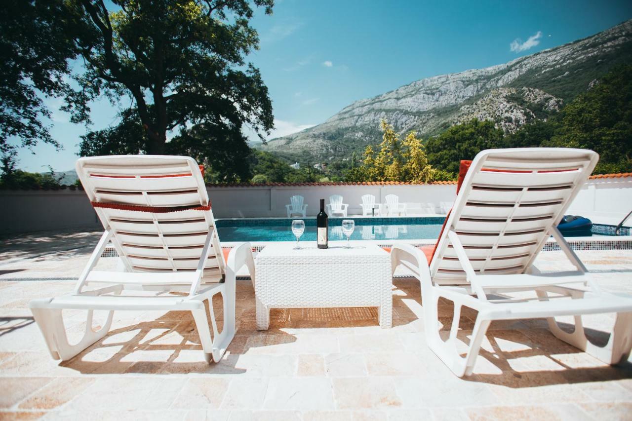 Stars Residence Petrovac Екстер'єр фото